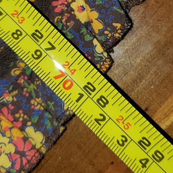 Fire Floral Tanktop Earthtones Medium - Picture 8 of 10